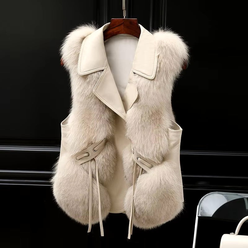 Dilara Women’s Faux Fur Gilet – Luxury Oversized Waist-Tie Winter Waistcoat